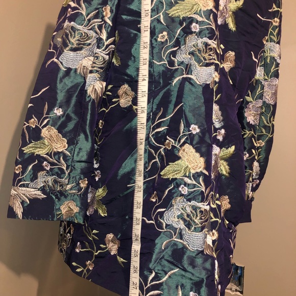 Chinese Jacket - Picture 5 of 8